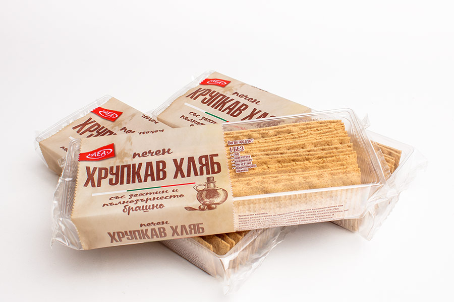 Хрупкав хляб от пълнозърнесто брашно и зехтин 2